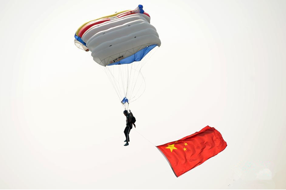 精彩飞行表演，还看2015中国国际通航大会