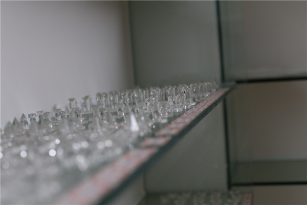 中山市卧龙光学透镜门市店