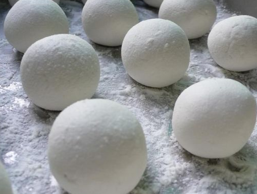 卧龙与您共度元宵佳节