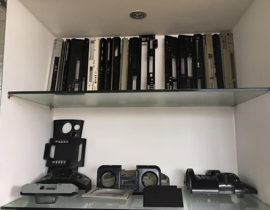 卧龙计划软件app样板注塑件房展示